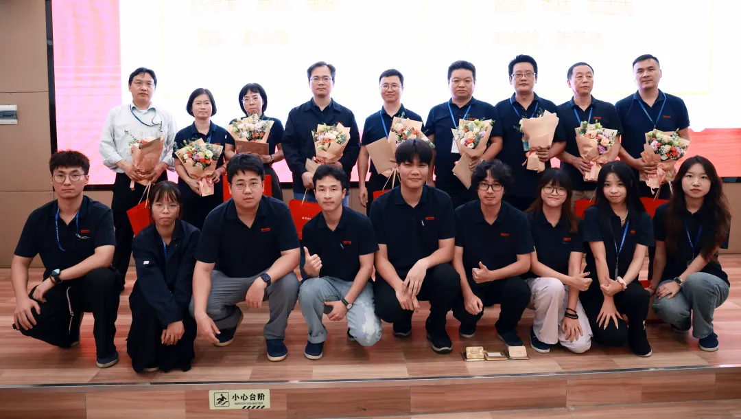 谢师恩，，，，，，礼颂领路人！