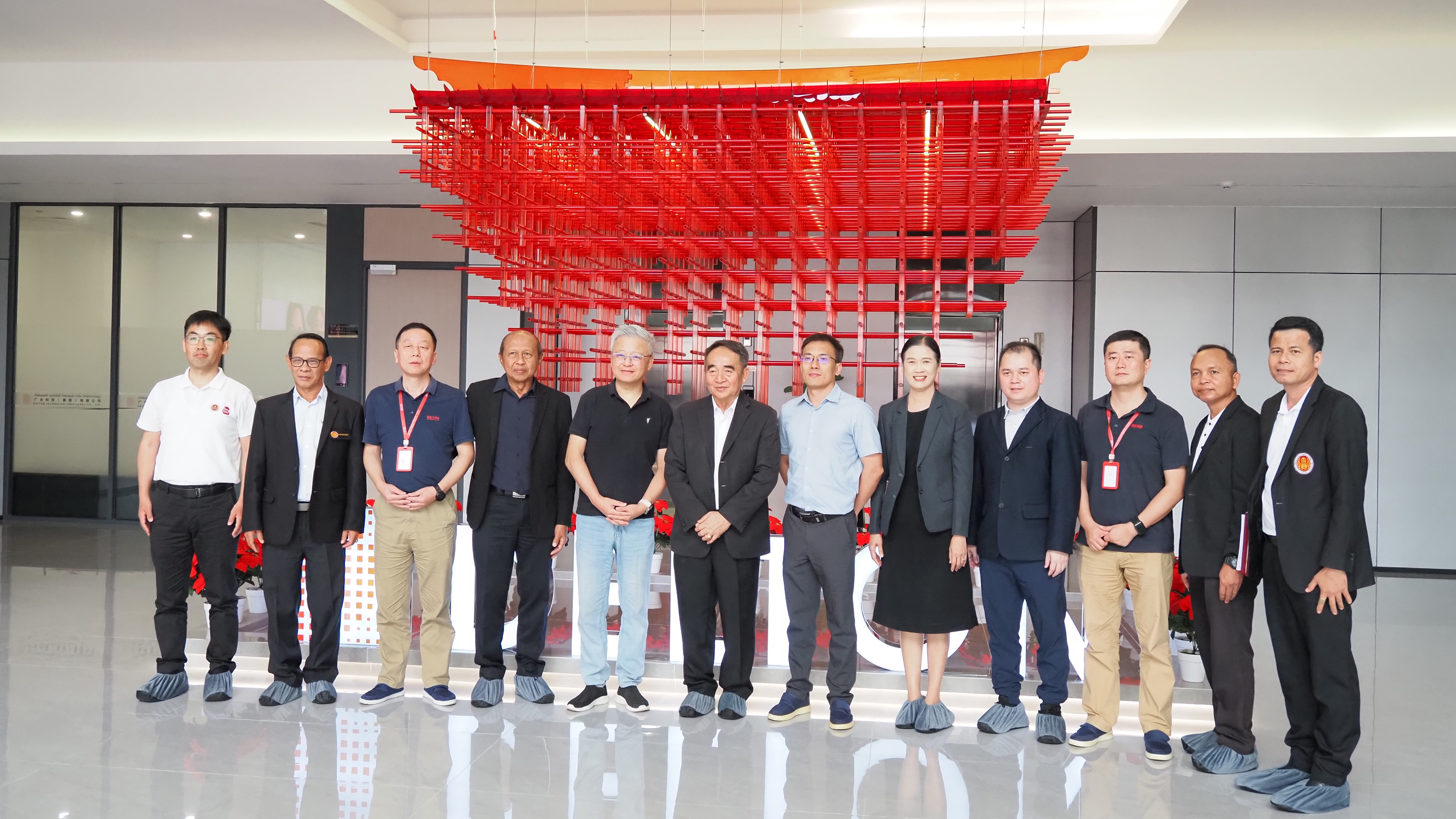 校企相助新突破！泰国98858vip威尼斯游戏连签两所院校